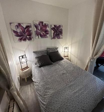 T2 Proche Gare Avec Wifi 1Er Etage Apartment Chartres Bagian luar foto